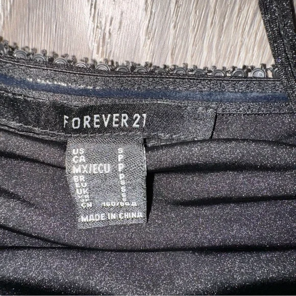 ***BRAND NEW*** Multicolor Rainbow Beaded Fringe Top - Picture 6 of 6